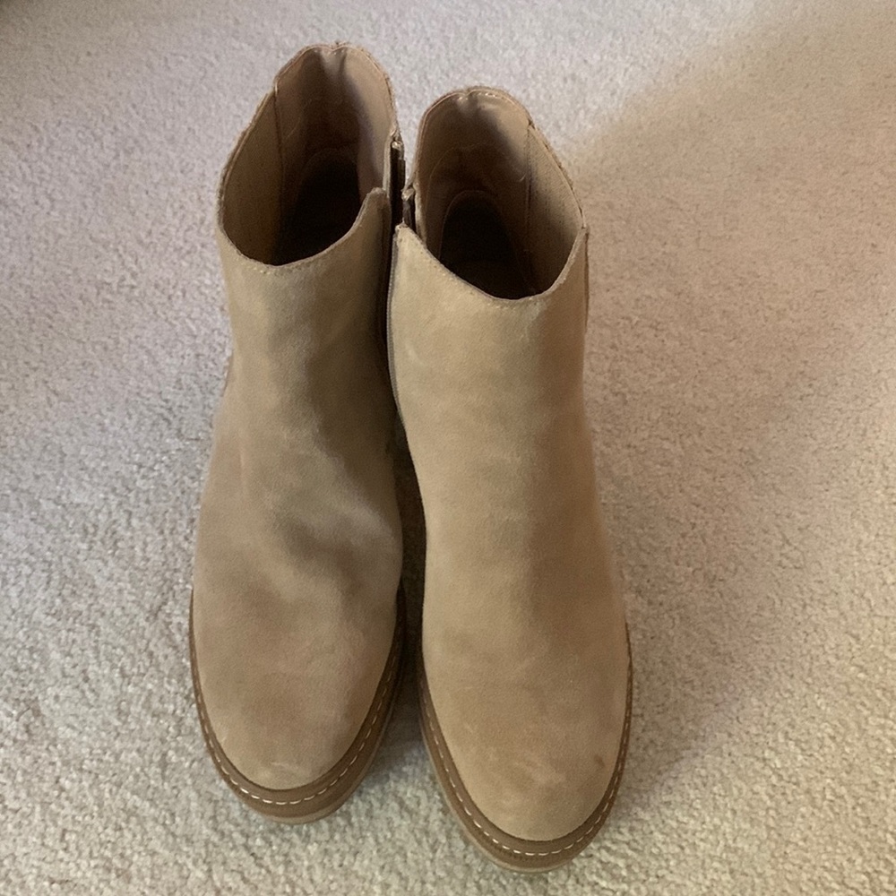 Steve Madden boots